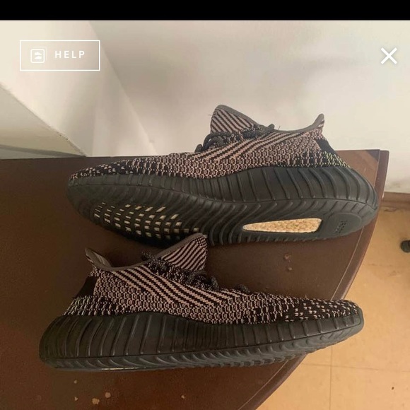 Yeezy 350 main image 4